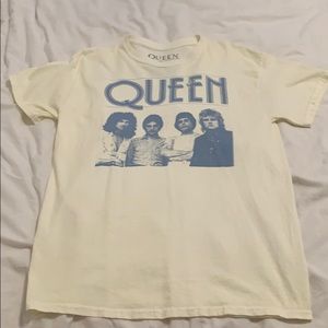 QUEEN BAND TEE